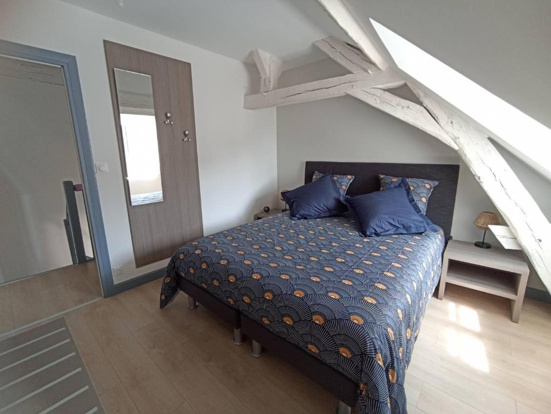 Apartament Le Palais Duplex Autun Zewnętrze zdjęcie